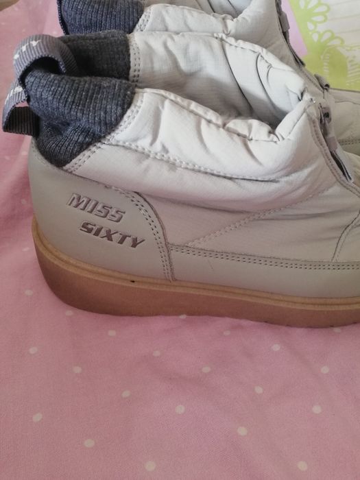 Срочно! Продам женскую обувь