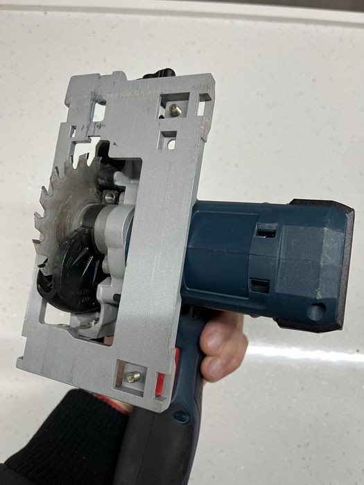 Акум.ръчен циркуляр Bosch GKS 12v-26 Solo