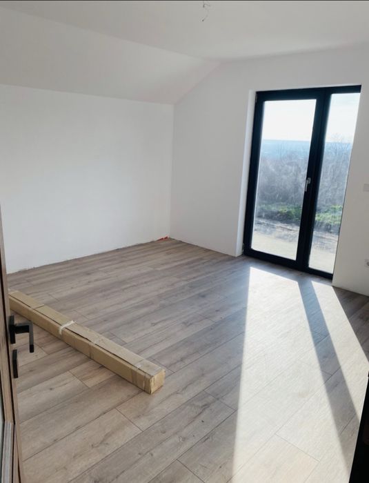 Casă Carcea P+M, tamplarie Q-fort