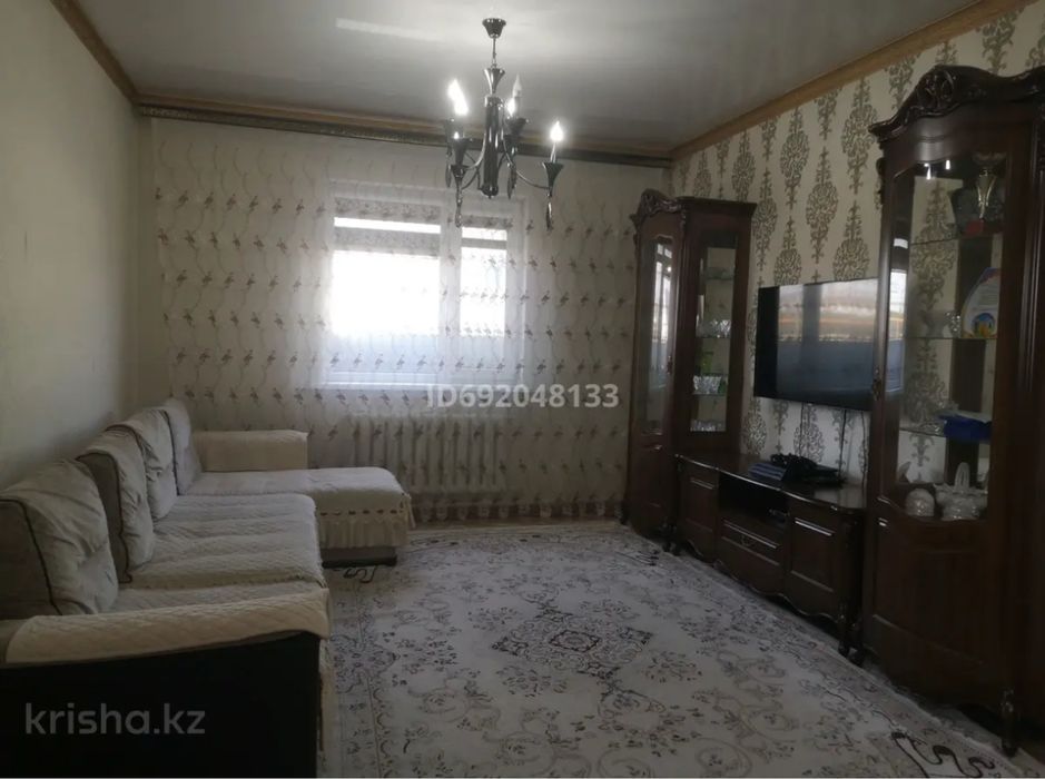 Дом в дачном массиве Жомарт