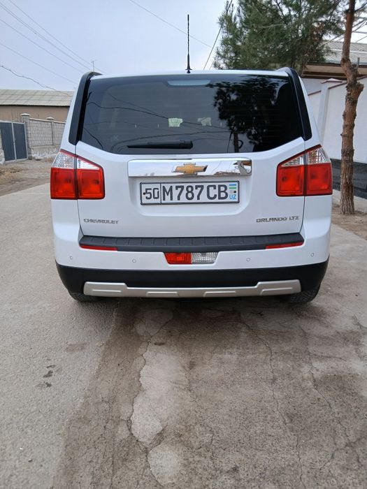 Шевроле Орландо.