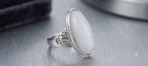 Серебряное кольцо с КАХОЛОНГ ом