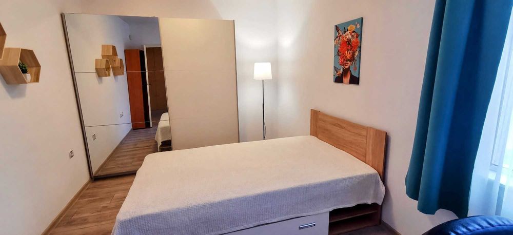 Дава се под наем Тристаен апартамент в Пловдив, Център - 90 кв.м за 700 € - Снимка #7