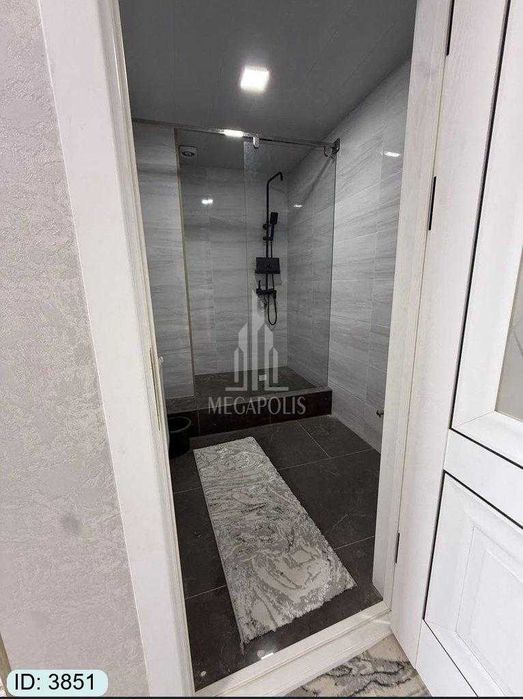 Bukhara cityda 3xonali tayyor kvartira karobka narxida sotiladi №3851