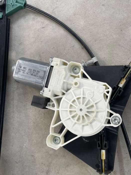 macara dreapta spate Vw Touareg CR7 cod 760839462D