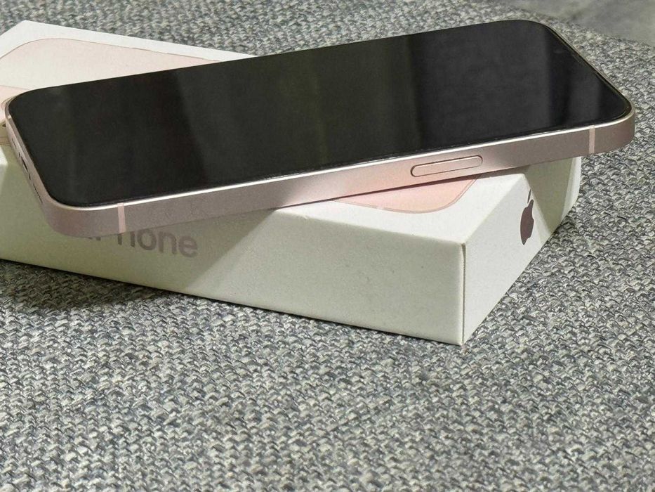 Se vinde Iphone 13 Pink in stare buna