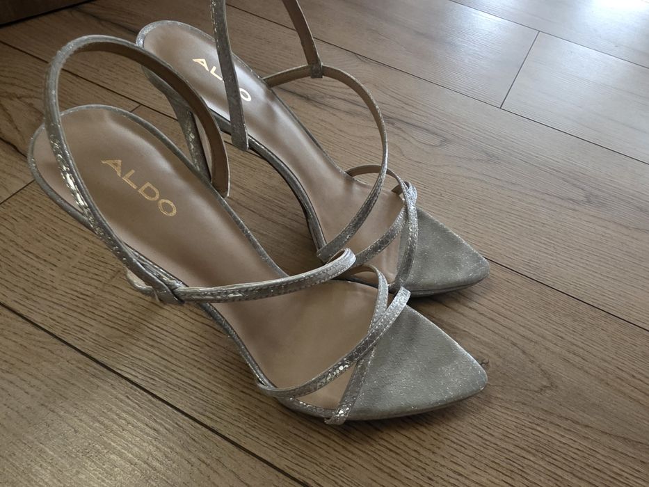 Sandale aldo marimea 38,5
