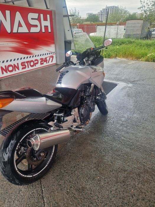Motocicleta Hona CBF 600 S