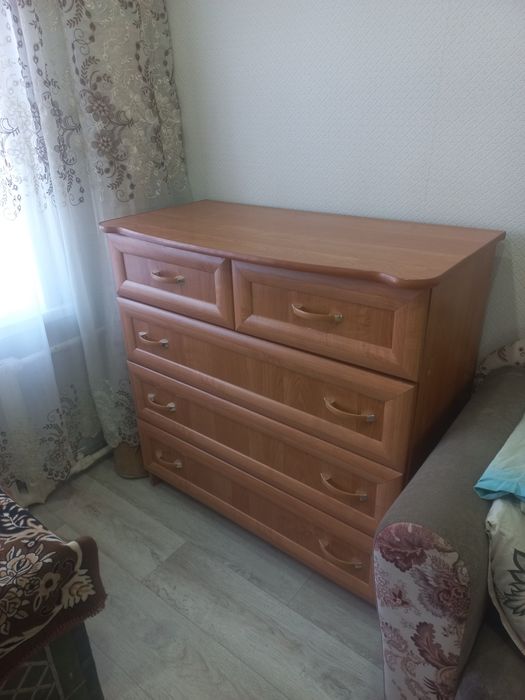 Мебель б/у. В хорошем состоянии