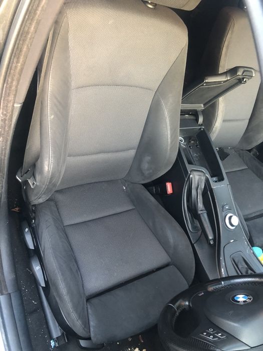 Продаваме бмв е90 330д 231кс bmw e90 330d 231hp