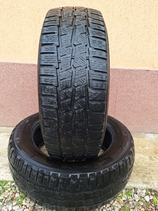 Anvelope 215 60 17  C