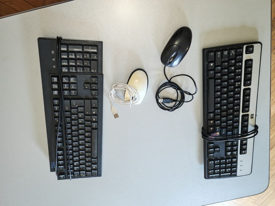 Tastatura + mouse cu fir