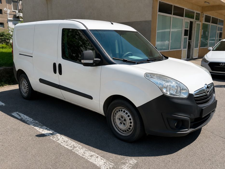 Autoutilitara Opel Combo 1.3 CDTI