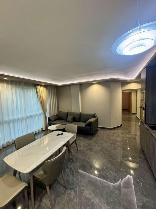 Дава се под наем Тристаен апартамент в Пловдив, Кършияка - 100 кв.м за 750 € - Снимка #2