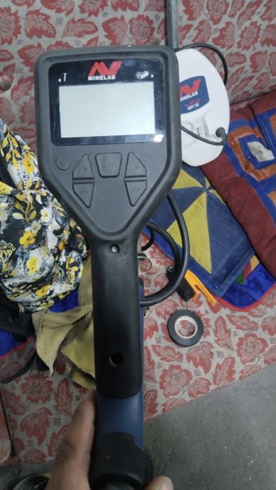 Метолоискатель minelab GOLD Monster 1000