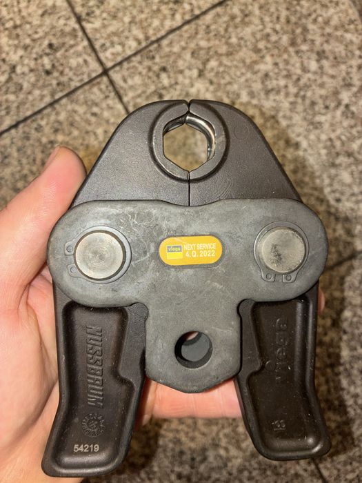 Falca pentru sertizat