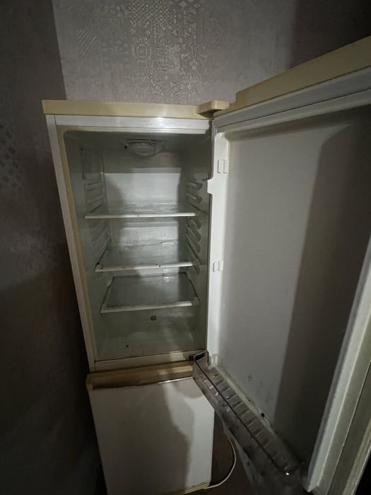 Холодильник  самсунг