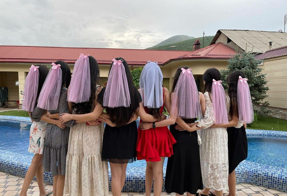 Фата на девичник