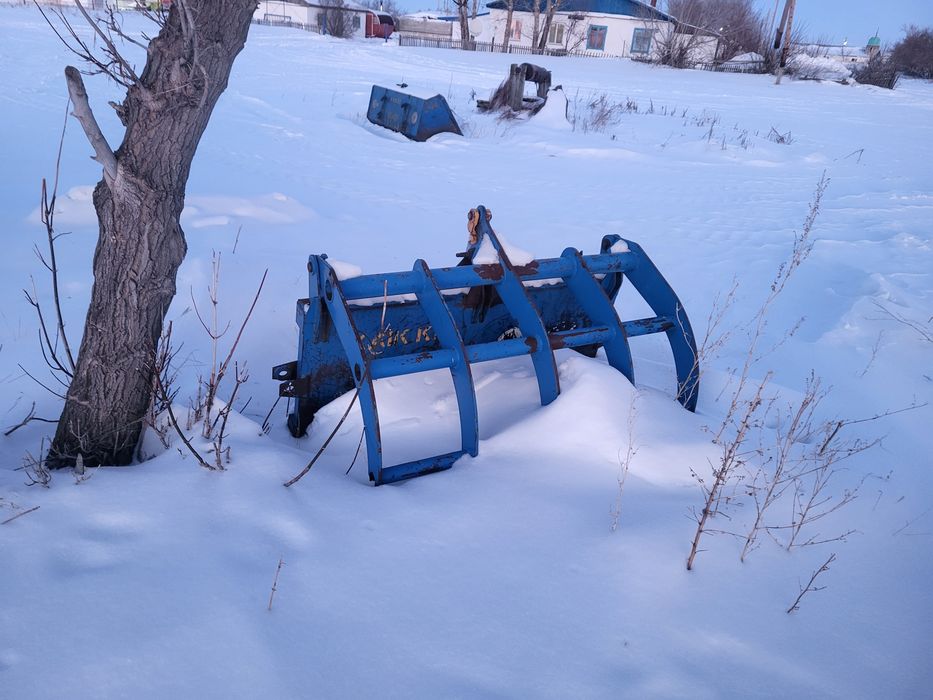 Продам МТЗ952 с куном