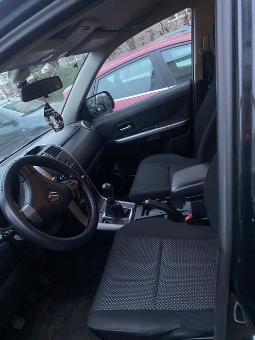 Vând Suzuki Grand Vitara 4x4