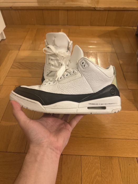 Jordan 3 Fragment 44