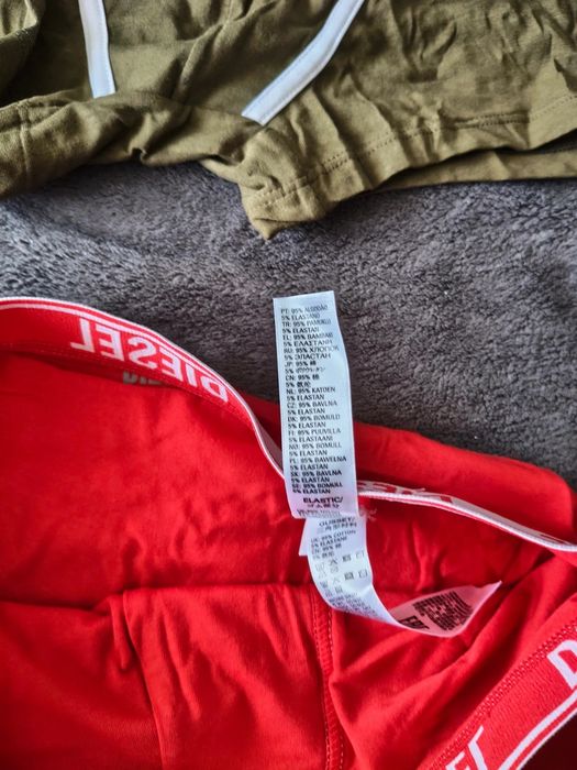 Diesel set 2 boxeri bikini roșu și kaki mărimea S noi originali