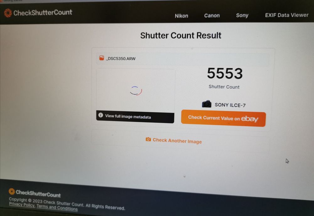 Камера SONY A7 + SONY  батериен грип!