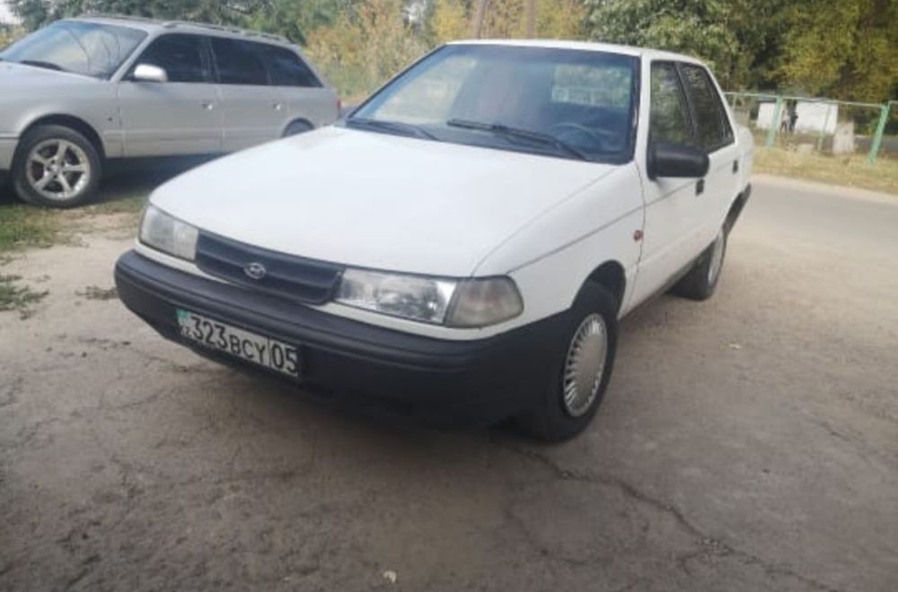 Hyundai pony 1992 г.