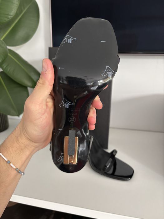 Tocuri YSL 38 negre