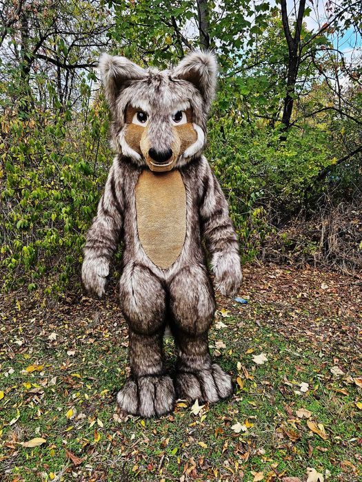 Costum Mascotă Lup Realist Premium – Profesional, Blană Lux
