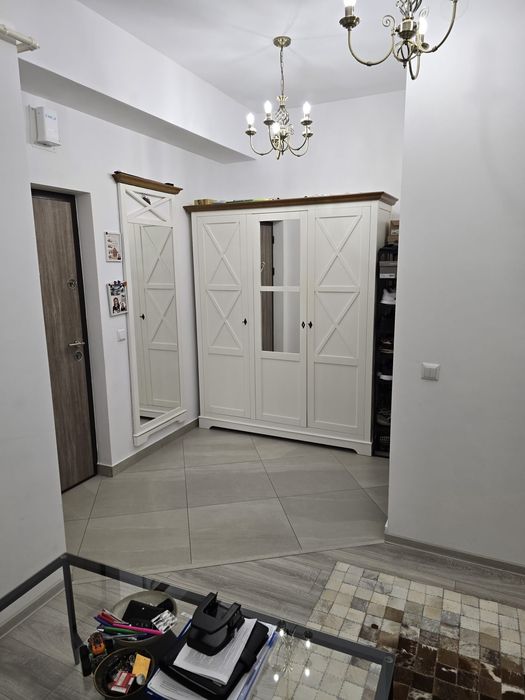 Apartament cu 2 camere Sf Lazăr- str. Zimbrului