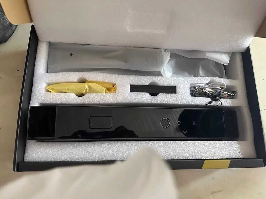 Yala inteligenta cu TUYA Smart Lock Camera Video si Face Recognition