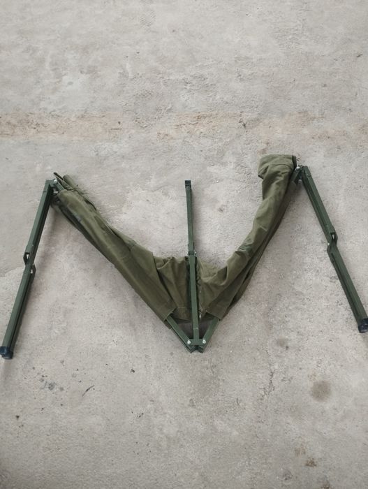 Военный кровать..