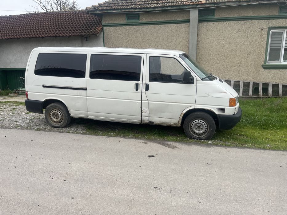 Т4 2,4 дизел 78 кс на части или цял