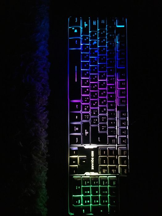 Продам игровую клавиатуру Red Square Tesla RGB