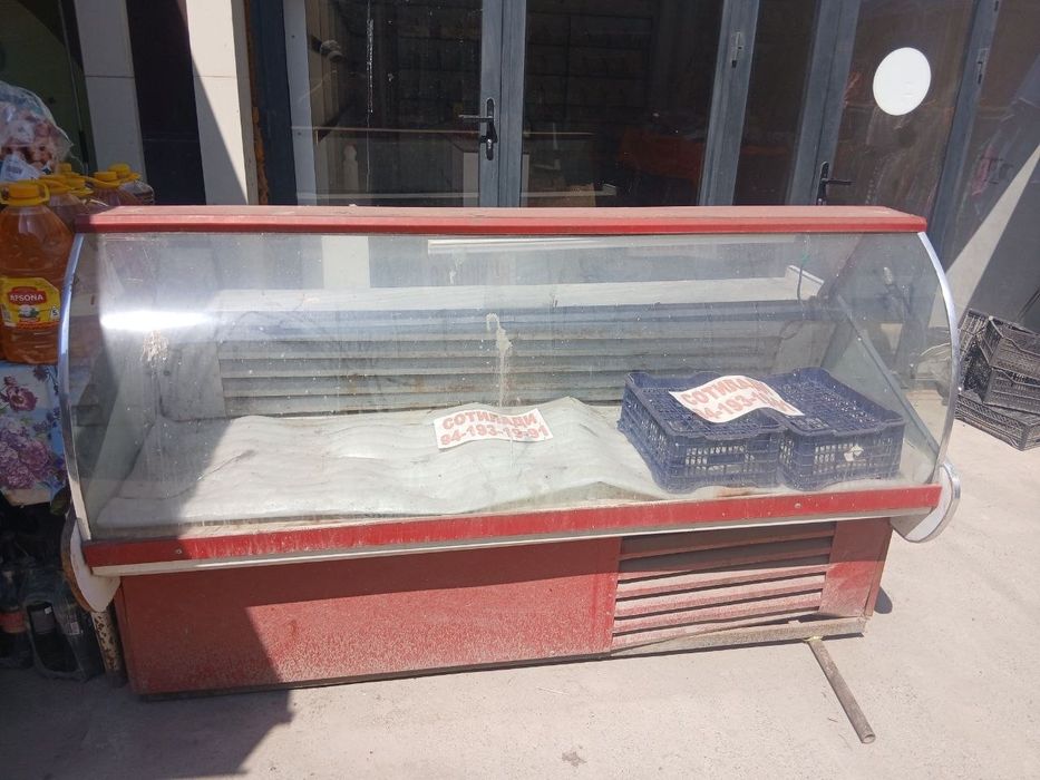 Витирина сотилади срочна