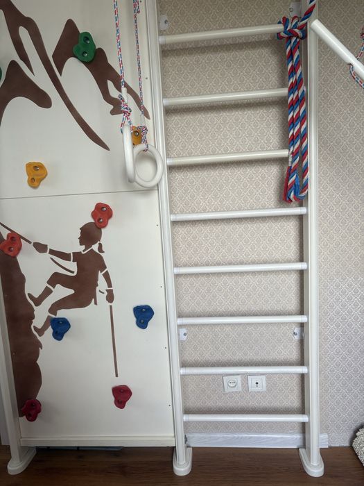 Продам  шведскую стенку-комплекс.