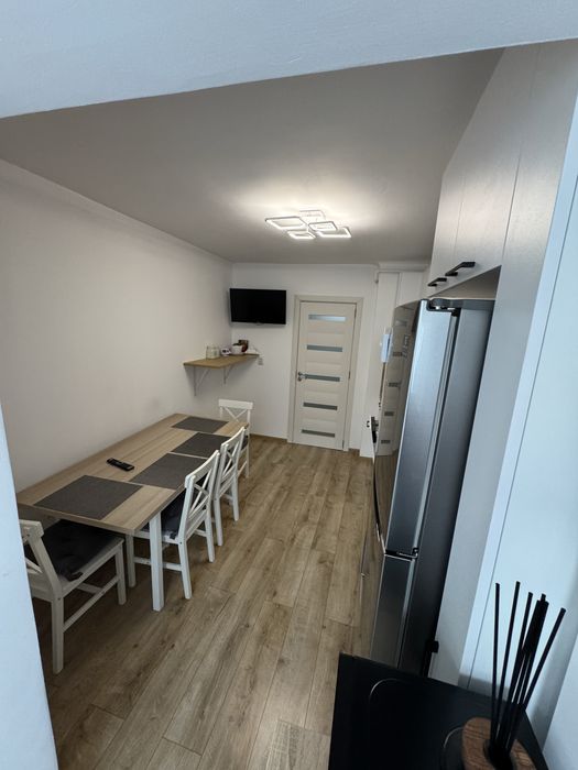 Inchiriez apartament 2 camere Ploiesti Bulevardul Bucuresti
