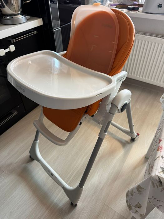 Стульчик для кормления Peg-Perego