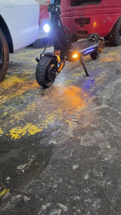 Trotineta electrică