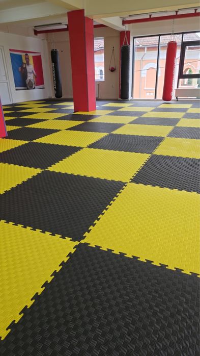 Saltea tatami  PUZZLE 1000X1000X20MM Pentru sali de fitness, aerobic