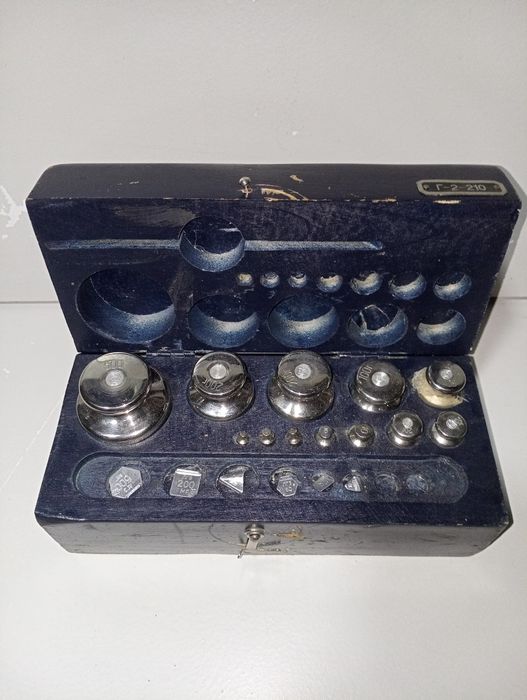 Гири для ювелирных весов.