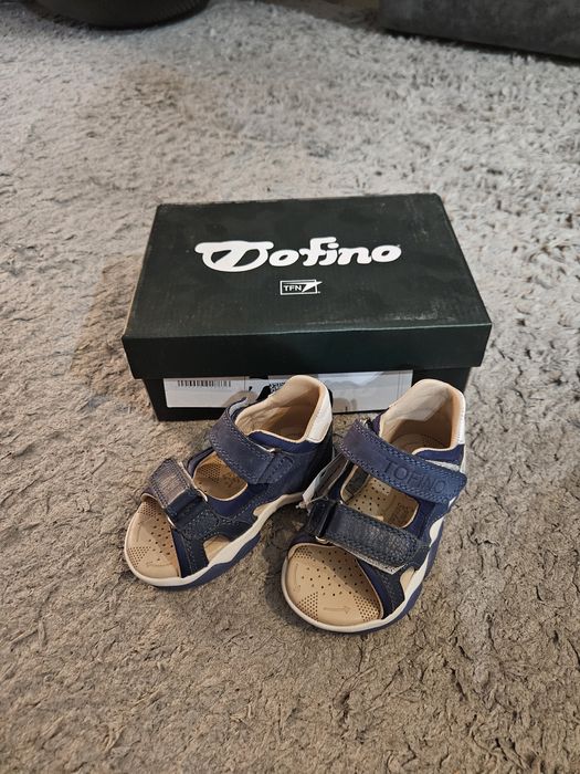 Сандалики детские