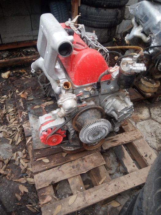 Двигатели 2 бр. Мерцедес