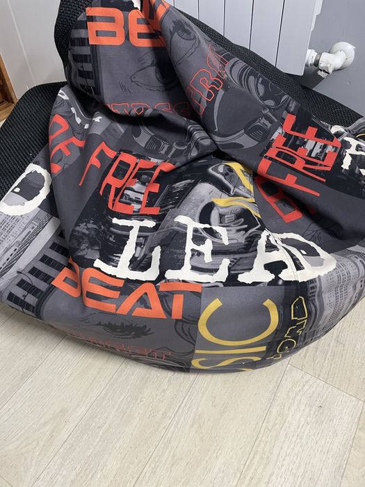 Продам Пуфик мягкий !