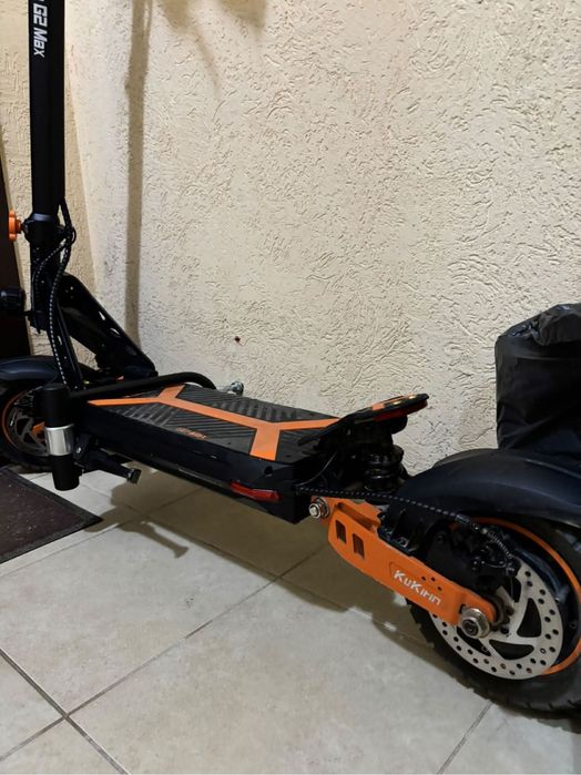 KuKirin G2 MAX Electric Scooter