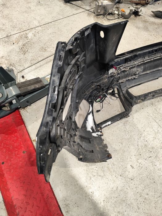 Bara spate Porsche Cayenne 9y modelul cu 4 senzori cod: 9y0807421