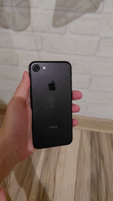 iPhone 7 32гб 74 акб