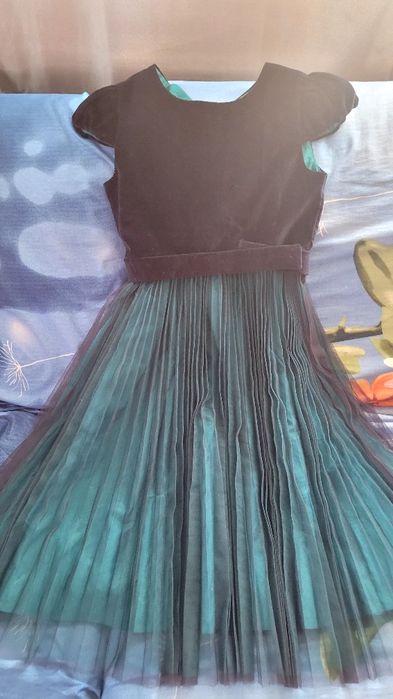 Rochie speciala copii ,vârsta 8 ani