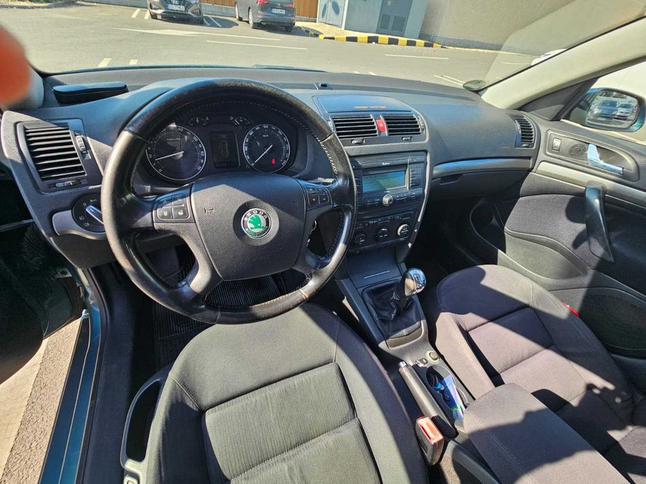 SKODA Octavia 2005 — imagine 4